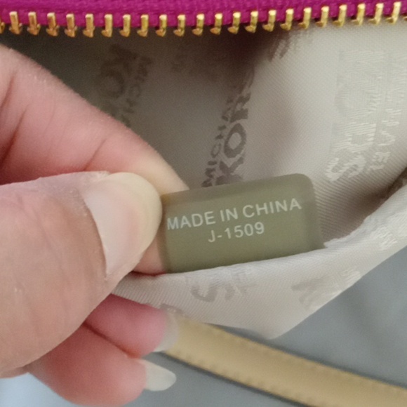 MICHAEL KORS Purse PINK FUSIA Jet Set Handbag New Shoulder Womens Gift Holiday - Picture 8 of 12